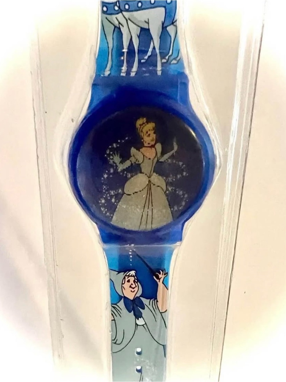 Vintage Disney Cinderella Lenticular "Magic" Motion Wrist
Watch